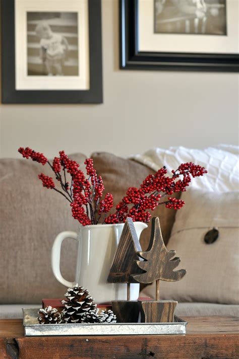 Three Simple DIY Christmas Decorations - Little Glass Jar