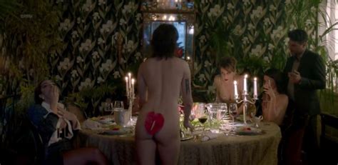 Naked Unknown In Desnude