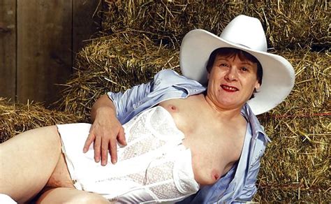 Mature Skinny Brunette Porn Pictures Xxx Photos Sex Images Pictoa