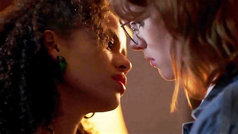Black Mirror San Junipero 2016 lesbian clip Kelly x Yorkie 黑镜 Gugu Mbatha Raw x Mackenzie