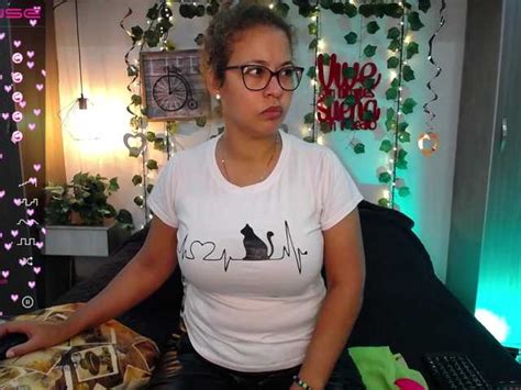 Cloe Sex Webcam Model Photos