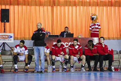 HANDBALL PROLIGUE Grenoble Saint Martin dHères rétrogradé