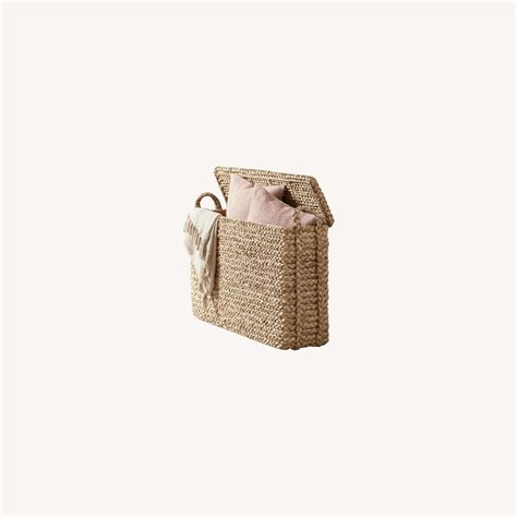 Pottery Barn Beachcomber Handwoven Seagrass Basket Aptdeco