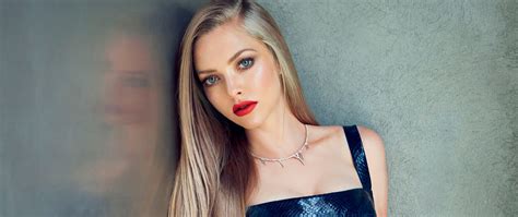 Amanda Seyfried Blonde 4K 162 Wallpaper IPhone Phone