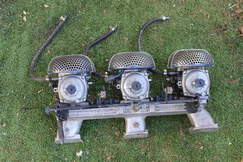 holden red motor triple stromberg carburetors jpw  parts