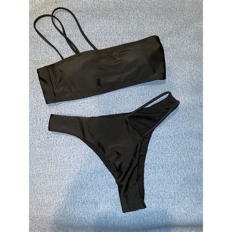 Hot Sexy Aaliyah Jay Bikini Pics