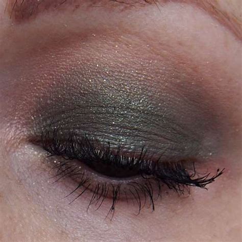 Test Eyeshadow Max Factor Masterpiece Nude Palette Farbe Orchid
