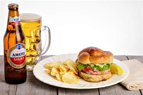 Boston Burger Week: Lobster Burgers with Tarragon-Lemon Mayo - Food