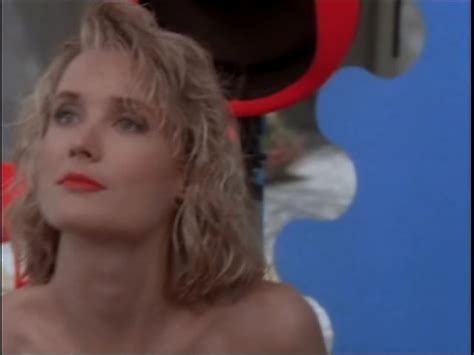 Naked Deborah Rennard In Silk Stalkings