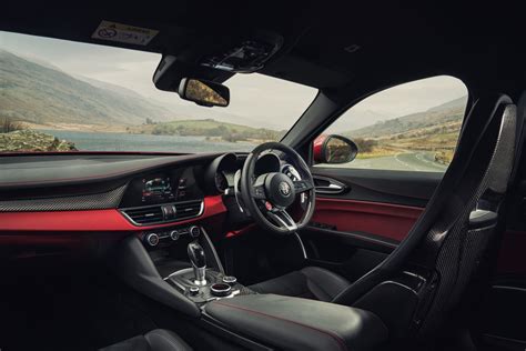 Supra Vs Alfa Romeo Giulia Quadrifoglio Supramkv 2020 Toyota