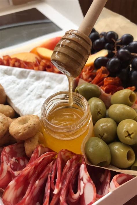 Мини бокс | Свежие фрукты, Крекеры, Мини