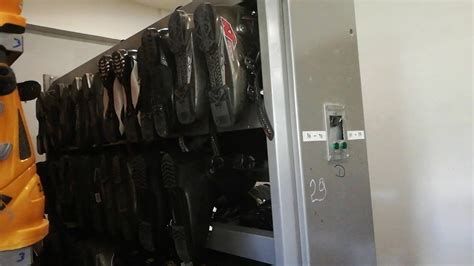Сушка ботинок для прокатных пунктов горнолыжных куроротов - YouTube