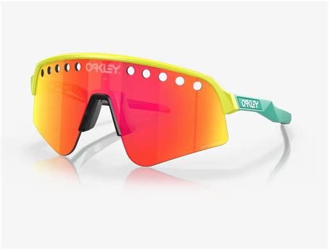 Oakley Sutro Lite Sweep Vented