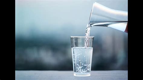 звук наливание воды в стакан - YouTube