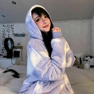 Nananightray Asmr Nananightray Nude OnlyFans NudoStar TV