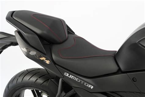 Qj Motor Srk Moto Naked Andar De Moto