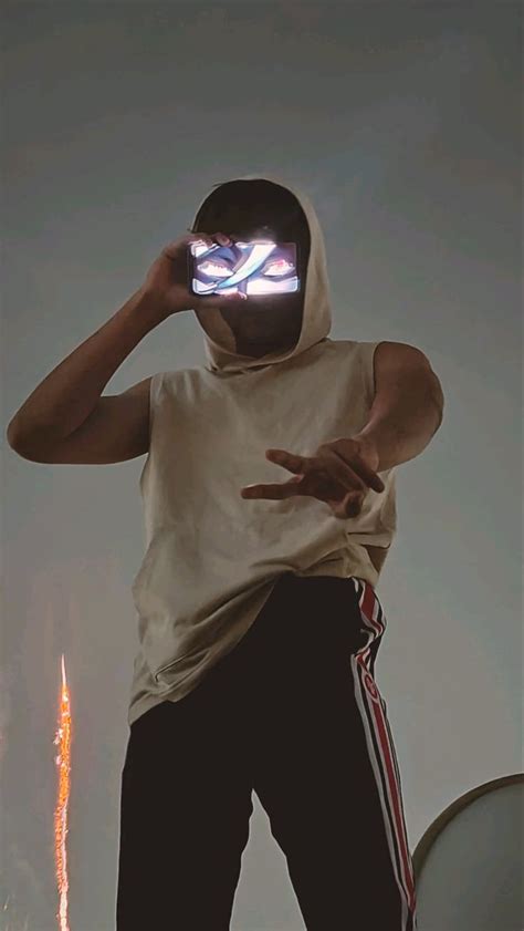 Hooded Anime Guy Shafez Mens Street Style Gym Men Mens Gym Short
