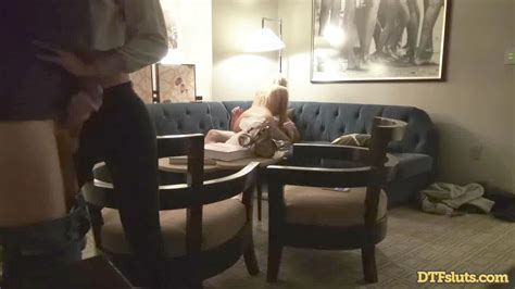 Dois Babes Loiras Dp Anal Em Real Swinger Sexo Em Grupo Tarde Noite Party Ptporn