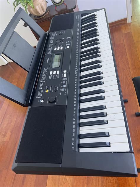 Yamaha PSR E343 keyboard, Hobbies & Toys, Music & Media, Musical ...