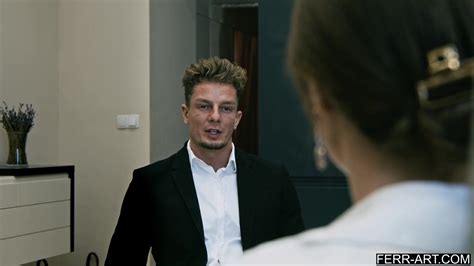 Lesbian Woman Discover Blowjob Is Fun Fapcat