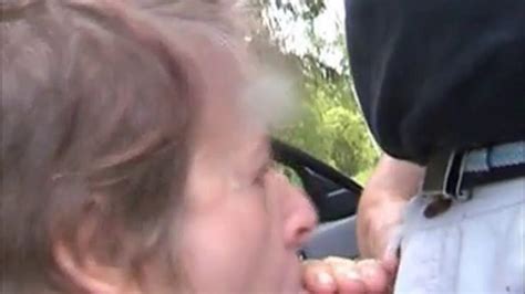 Svensk Kvinna Suger Kuk Utomhus I Hedemora Porn Videos