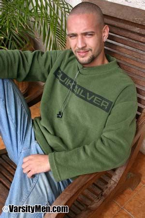 Spazio Gay Foto Filmati Racconti E Annunci Versitymen Foto Gay Gratis Ga Cho