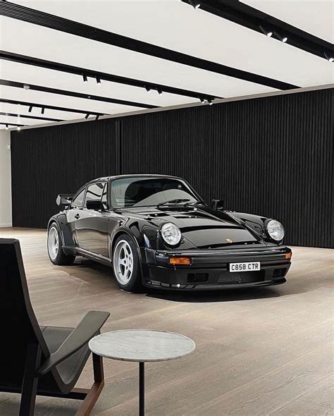 Mercedes Wallpaper for Your Dream Car