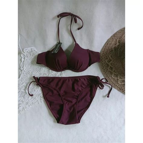 BK 3324 Burgundy Bikini Pantai Ada Busa Dan Kawat On Carousell