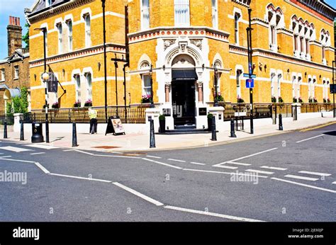 Lansbury Heritage Hotel Poplar London England Stock Photo Alamy