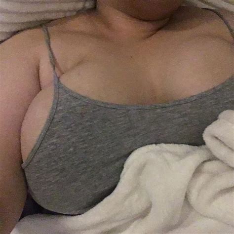 Just A Lil Side Boob Action Who Wants To Cuddle Scrolller