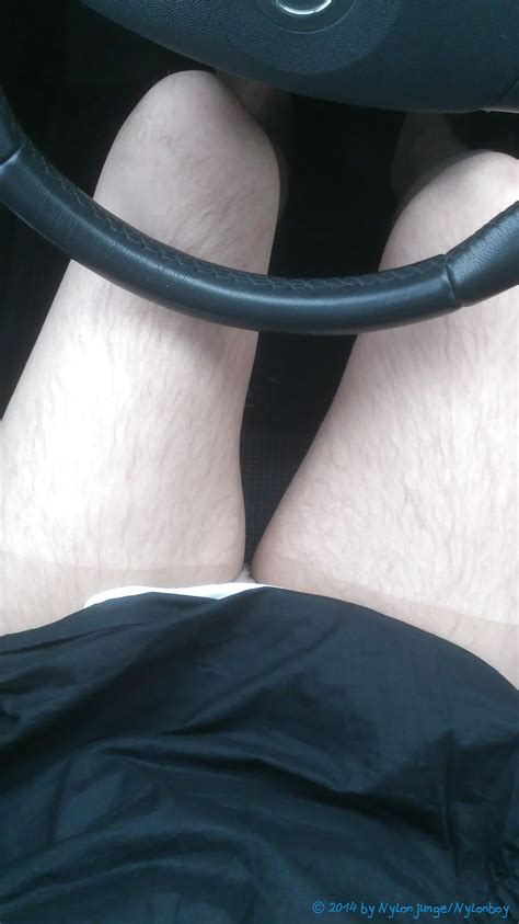 Im Auto Helle Feinstrumpfhose Nude Pics XHamster