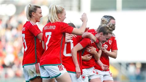 Wales Womens Football Team - BBC Sport