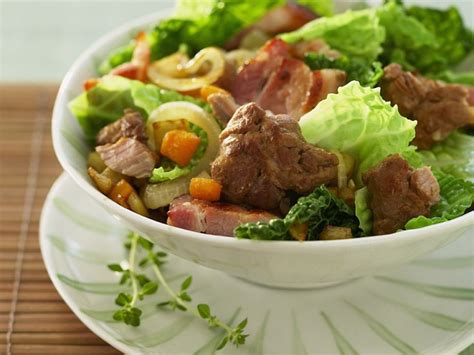 Pork With Savoy Cabbage Recipe Eatsmarter