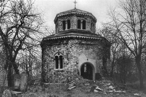 Tower Hamlets Cemetery Park, Mile End — Roman Road LDN