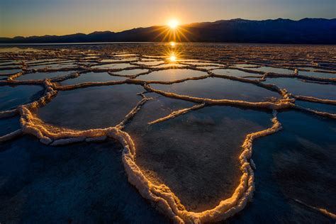 풍경 겔러리 Sunset Over Bad Water Basin