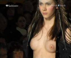 K2S Nude On The Catwalk Page 7 Phun Org Forum