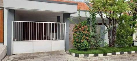 Siap Huni Rumah Rungkut Asri Minimalis Apik ROW Jalan 3 Mobil