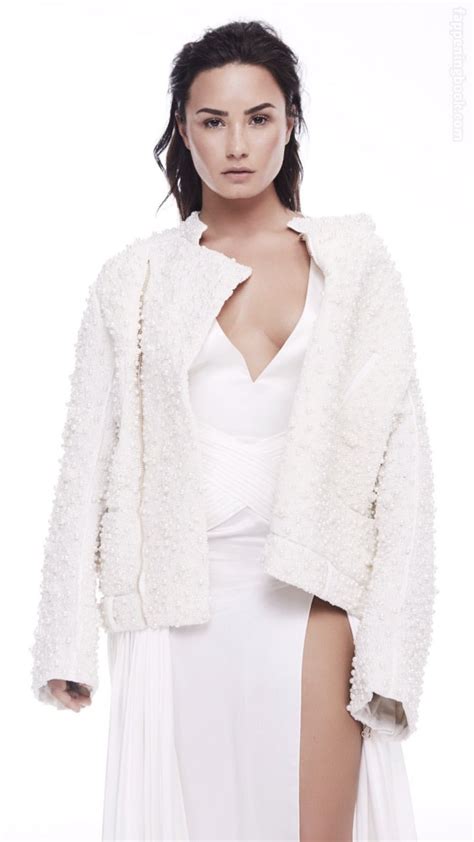 Demi Lovato Ddlovato Nude The Fappening Photo FappeningBook