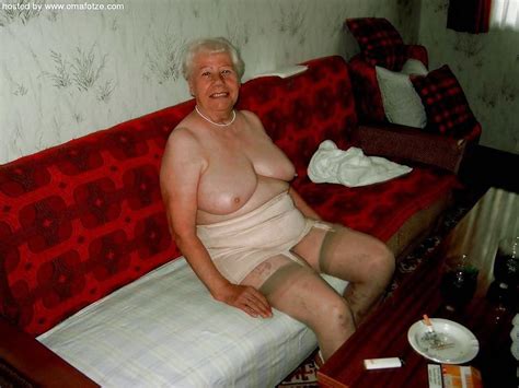 Granny Bitch Porn Pictures Xxx Photos Sex Images Pictoa