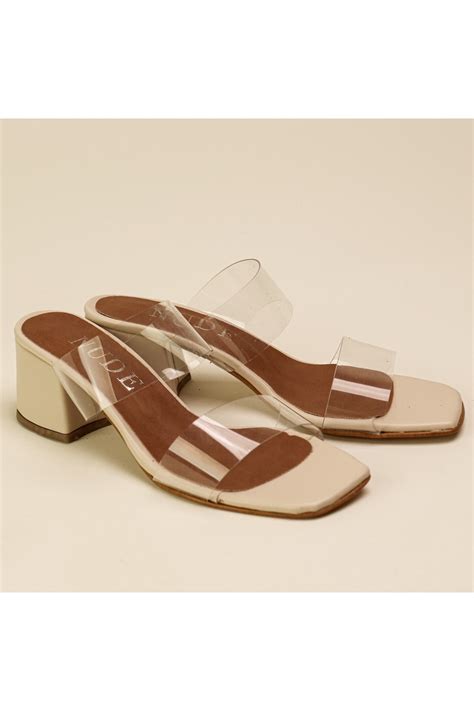 nude ayakkabı Kadın Krem Şeffaf Bantlı Topuklu Terlik Meyan Fiyatı Yorumları Trendyol