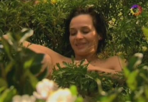 Naked Gabriela Toscano In Amas De Casa Desesperadas