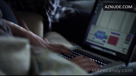 CMNF Stephanie Fantauzzi Nude Scenes