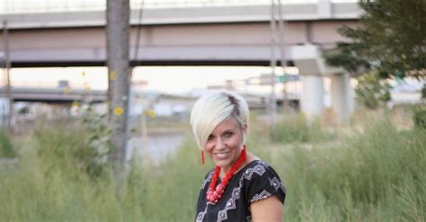 The Platinum Blonde Pixie