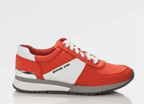 Кроссовки Майкл Корс