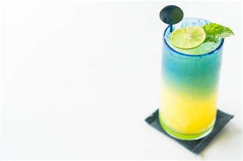 Perbedaan Mocktail Dan Cocktail Sinau