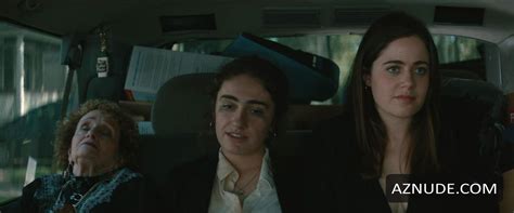 MOLLY GORDON Nude AZNude