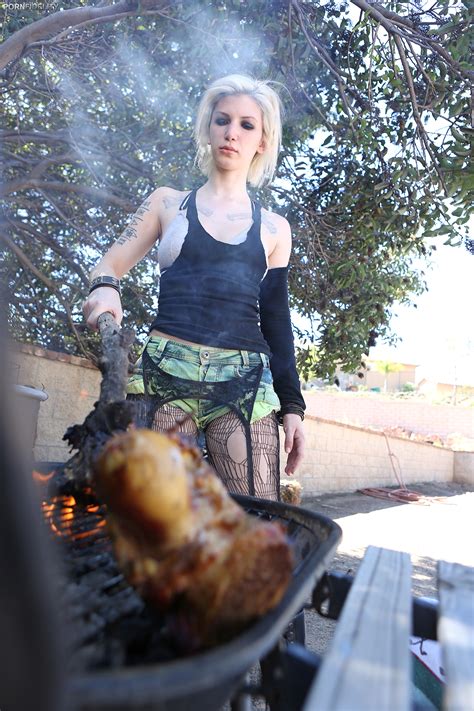 Anal Blonde Indigo Augustine 263B5607 Porn Pic