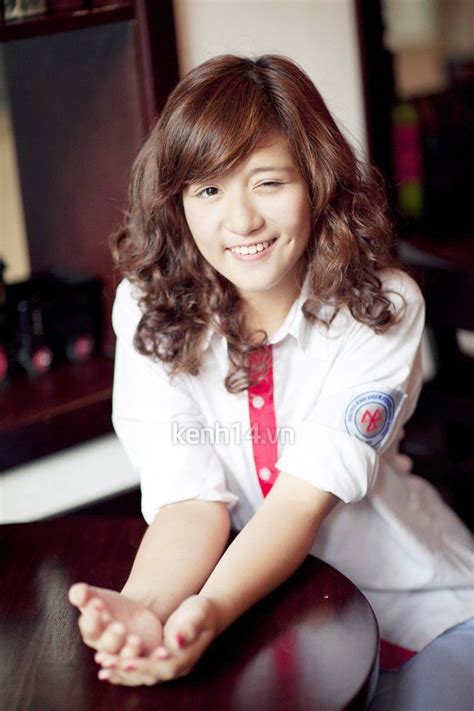 NGẮM HOT GIRL VIỆT MẶC ĐỒNG PHỤC siêu xinh hot girl Viet mac dong phuc anh moi hot girl