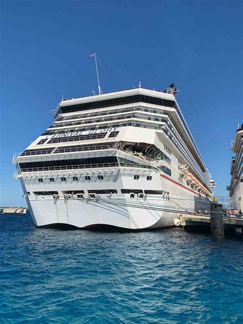 2 Carnival Cruise Ships Collide Near Port in Cozumel, Mexico