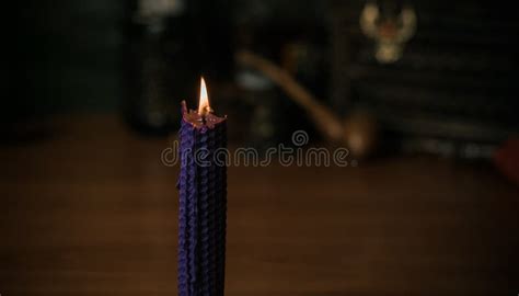 Concepto De Ocultismo De Energía Limpia De La Magia De Las Velas Foto